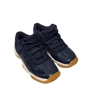Air Jordan 11 Retro Low Navy Gum Size 7Y Midnight Navy/White No Box